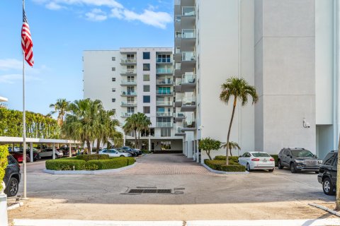 Condominio en venta en Palm Beach, Florida, 3 dormitorios, 155.15 m2 № 1043199 - foto 16