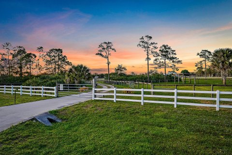 Villa ou maison à vendre à Stuart, Floride: 2 chambres, 139.91 m2 № 1043201 - photo 3