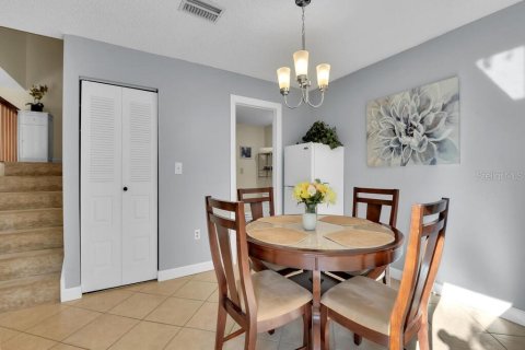 Condo in Fort Myers, Florida, 2 bedrooms  № 1063149 - photo 7