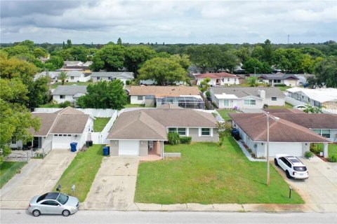 Villa ou maison à vendre à Port Richey, Floride: 2 chambres, 124.49 m2 № 1388383 - photo 2