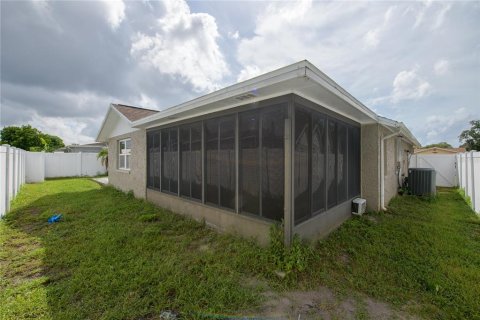 Villa ou maison à vendre à Port Richey, Floride: 2 chambres, 124.49 m2 № 1388383 - photo 29