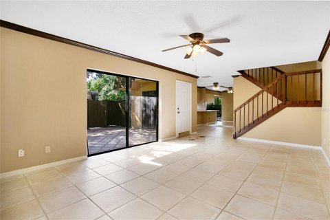 Condominio en venta en Orlando, Florida, 2 dormitorios, 119.38 m2 № 1338161 - foto 3