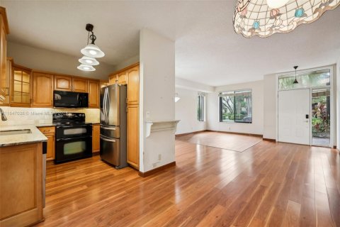 Condo in Plantation, Florida, 3 bedrooms  № 1329600 - photo 12