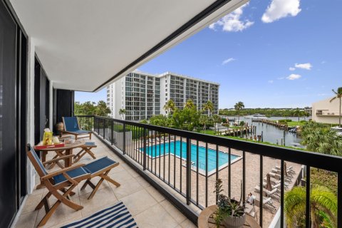 Condominio en venta en Highland Beach, Florida, 2 dormitorios, 132.48 m2 № 1045685 - foto 19