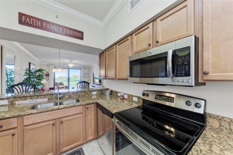 Condo in Bradenton, Florida, 2 bedrooms  № 1379414 - photo 21