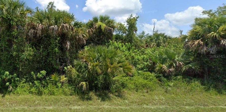 Terrain à Naples, Floride № 1340281