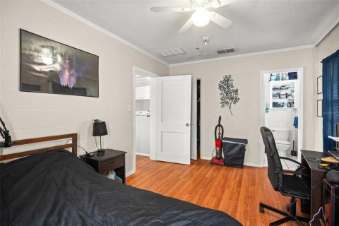 Propiedad comercial en venta en Orlando, Florida, 2 dormitorios, 124.12 m2 № 1387552 - foto 9