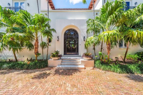 Villa ou maison à vendre à Golden Beach, Floride: 6 chambres, 543.11 m2 № 1043839 - photo 4