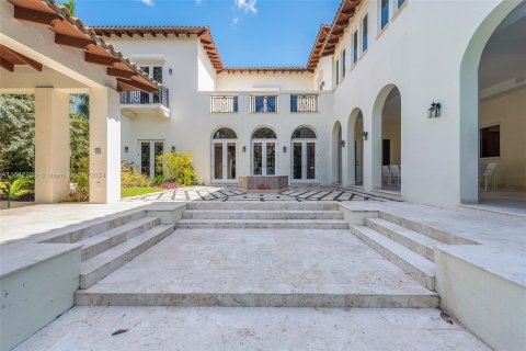 Villa ou maison à vendre à Golden Beach, Floride: 6 chambres, 543.11 m2 № 1043839 - photo 26