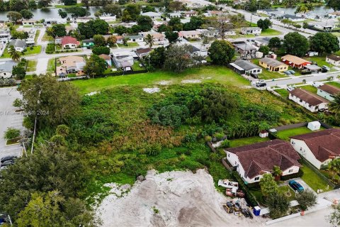 Immobilier commercial à vendre à Miami Gardens, Floride № 1292407 - photo 14