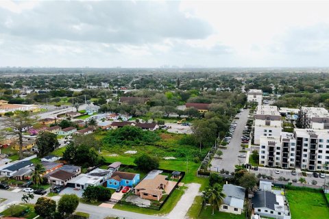 Propiedad comercial en venta en Miami Gardens, Florida № 1292407 - foto 8