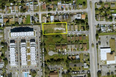 Propiedad comercial en venta en Miami Gardens, Florida № 1292407 - foto 3