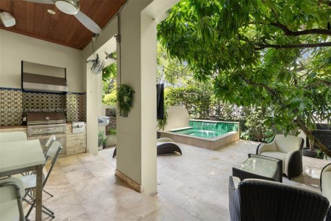 Adosado en venta en Miami, Florida, 3 dormitorios, 248.79 m2 № 1292405 - foto 27