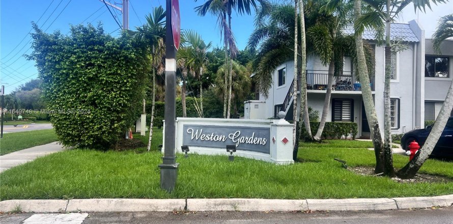 Villa ou maison à Weston, Floride 2 chambres, 113.34 m2 № 1332457