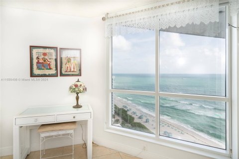 Copropriété à louer à Miami Beach, Floride: 2 chambres, 94.76 m2 № 1356955 - photo 17