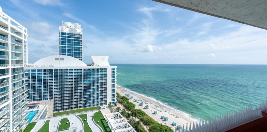 Condo à Miami Beach, Floride, 2 chambres  № 1356955