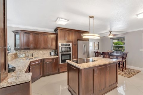 Copropriété à vendre à Pompano Beach, Floride: 2 chambres, 96.15 m2 № 1356916 - photo 10