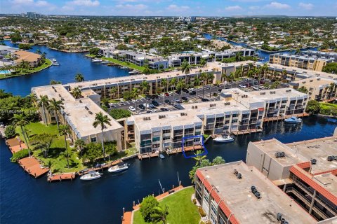 Condo in Pompano Beach, Florida, 2 bedrooms  № 1356916 - photo 27