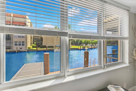 Copropriété à vendre à Pompano Beach, Floride: 2 chambres, 96.15 m2 № 1356916 - photo 20