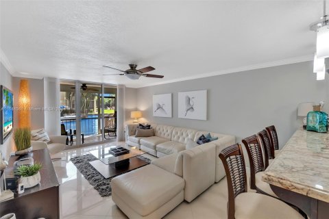 Copropriété à vendre à Pompano Beach, Floride: 2 chambres, 96.15 m2 № 1356916 - photo 13