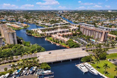 Condominio en venta en Pompano Beach, Florida, 2 dormitorios, 96.15 m2 № 1356916 - foto 29