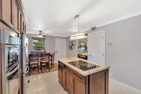 Copropriété à vendre à Pompano Beach, Floride: 2 chambres, 96.15 m2 № 1356916 - photo 11