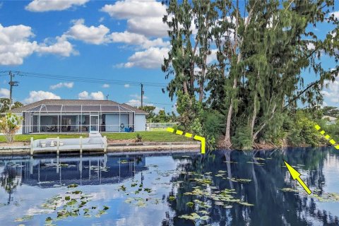 Terreno en venta en Cape Coral, Florida № 1341017 - foto 8