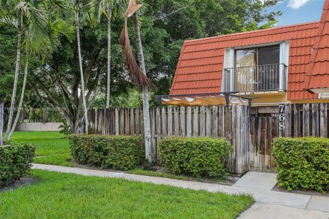 Touwnhouse à vendre à Plantation, Floride: 2 chambres, 127.46 m2 № 1240567 - photo 3