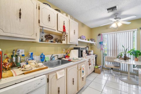 Casa en venta en Delray Beach, Florida, 2 dormitorios, 88.54 m2 № 1071346 - foto 16