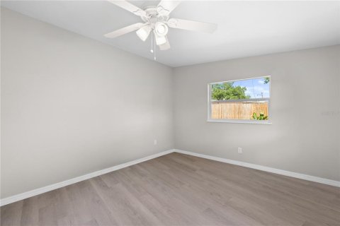 Casa en venta en New Port Richey, Florida, 3 dormitorios, 120.77 m2 № 1251816 - foto 12