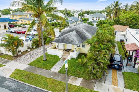 Villa ou maison à vendre à West Palm Beach, Floride: 3 chambres, 146.79 m2 № 1054637 - photo 16