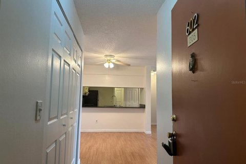 Condo in Casselberry, Florida, 2 bedrooms  № 1376956 - photo 18