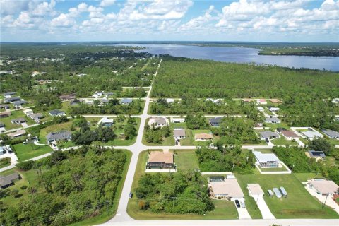 Terreno en venta en Port Charlotte, Florida № 1376937 - foto 17