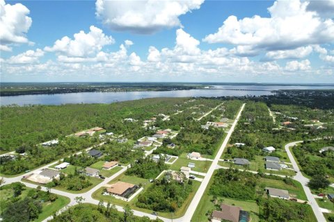 Terreno en venta en Port Charlotte, Florida № 1376937 - foto 10