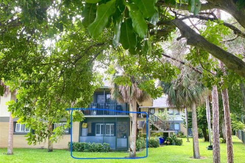 Copropriété à vendre à Deerfield Beach, Floride: 2 chambres, 82.4 m2 № 1401212 - photo 24