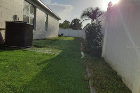 Casa en venta en Kissimmee, Florida, 4 dormitorios, 160.72 m2 № 1247746 - foto 9