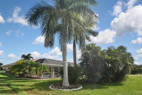 Villa ou maison à vendre à Punta Gorda, Floride: 3 chambres, 205.41 m2 № 1267707 - photo 13