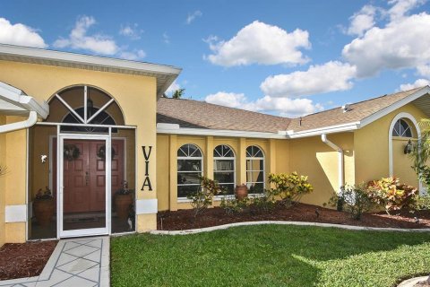 Villa ou maison à vendre à Punta Gorda, Floride: 3 chambres, 205.41 m2 № 1267707 - photo 7