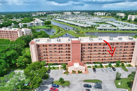 Copropriété à vendre à Delray Beach, Floride: 2 chambres, 98.48 m2 № 1328599 - photo 29