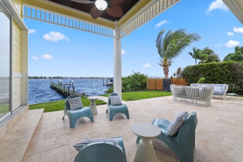 Villa ou maison à vendre à Palm City, Floride: 4 chambres, 283.07 m2 № 1077426 - photo 11