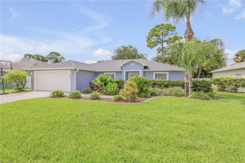 House in Edgewater, Florida 4 bedrooms, 172.05 sq.m. № 1373511 - photo 8