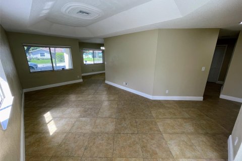 House in Fort Lauderdale, Florida 3 bedrooms, 116.69 sq.m. № 1079337 - photo 22