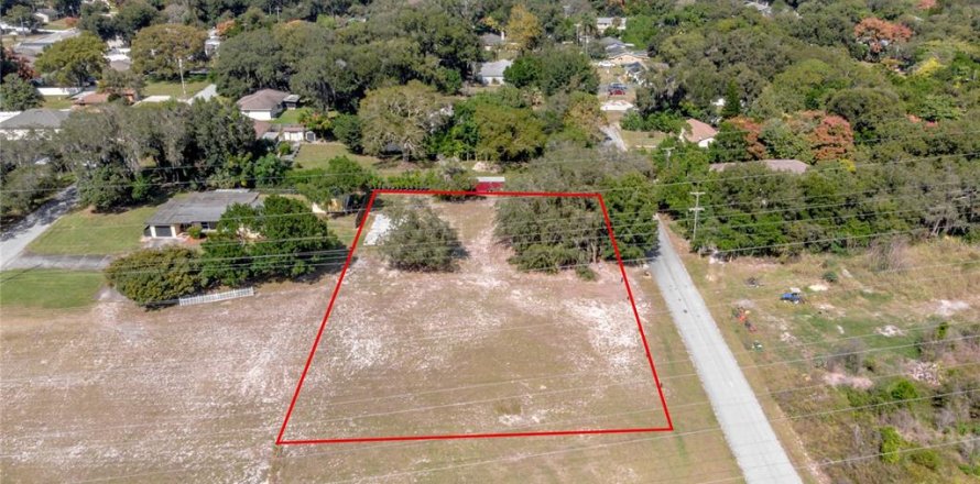 Terreno en DeBary, Florida № 1285408