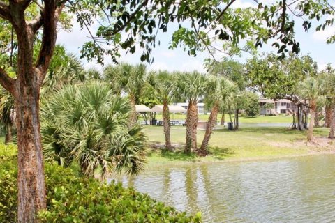 Condo in West Palm Beach, Florida, 1 bedroom  № 1073656 - photo 6