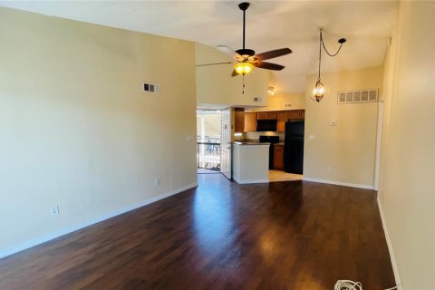 Copropriété à vendre à Orlando, Floride: 2 chambres, 80.27 m2 № 1403967 - photo 2