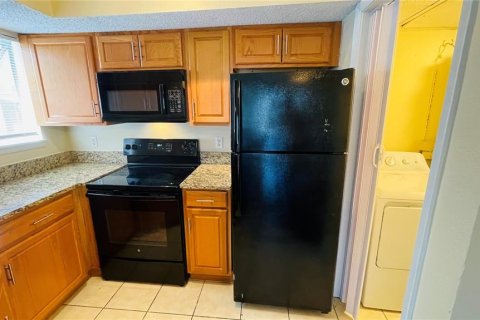 Condominio en venta en Orlando, Florida, 2 dormitorios, 80.27 m2 № 1403967 - foto 10