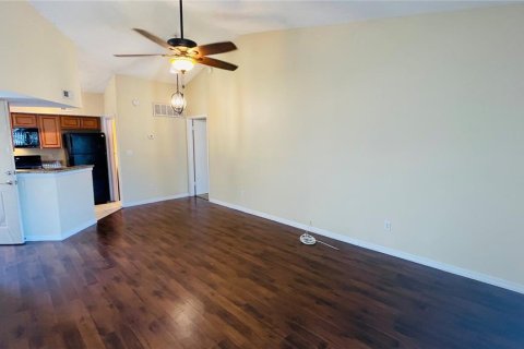 Condominio en venta en Orlando, Florida, 2 dormitorios, 80.27 m2 № 1403967 - foto 3