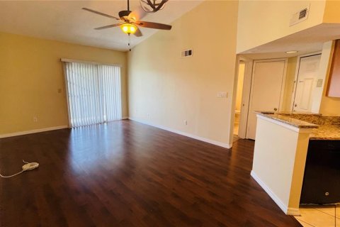 Copropriété à vendre à Orlando, Floride: 2 chambres, 80.27 m2 № 1403967 - photo 4