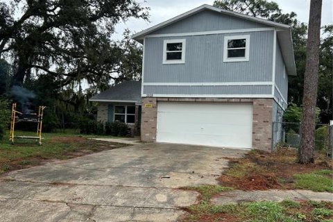 Casa en venta en Orlando, Florida, 4 dormitorios, 161.28 m2 № 1403968 - foto 1