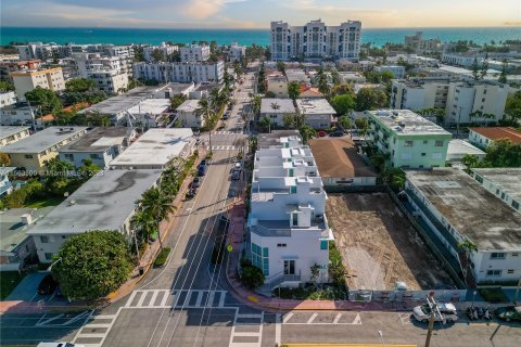 Immobilier commercial à vendre à Miami Beach, Floride № 1098564 - photo 1